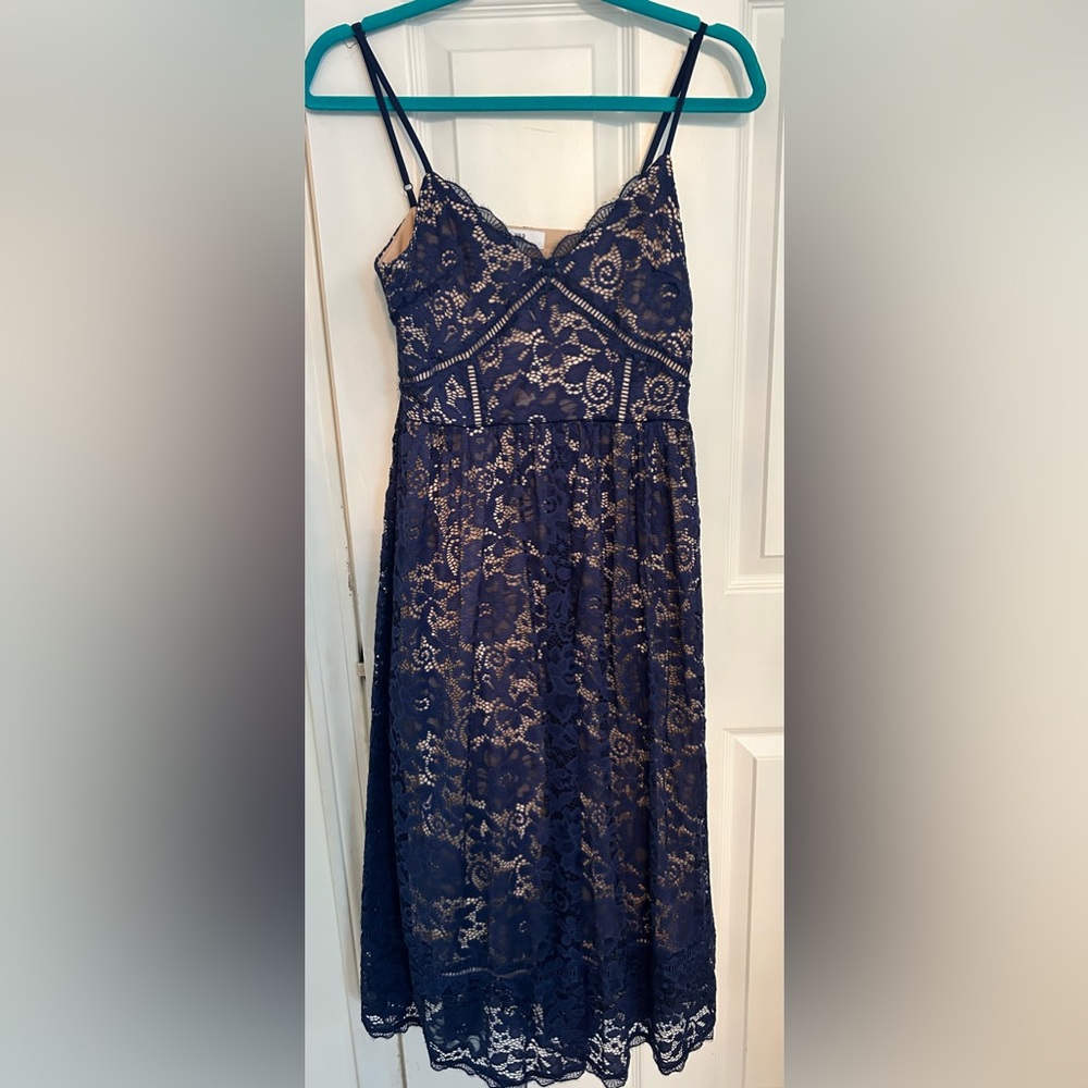 NSR Crochet Stretch Lace Midi Dress (Size: M)